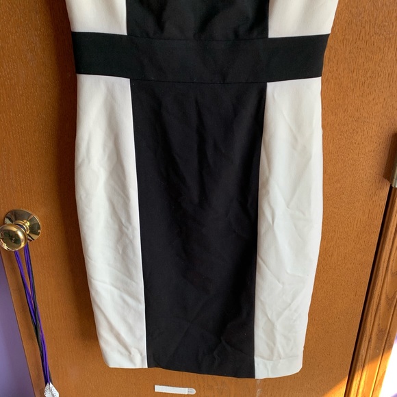 NWOT Calvin Klein Dress - Picture 3 of 5